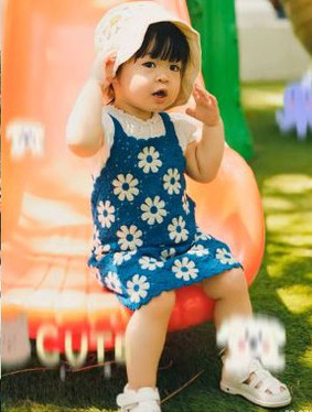 Con gái Đỗ Mỹ Linh gây cười với màn trêu chọc mẹ