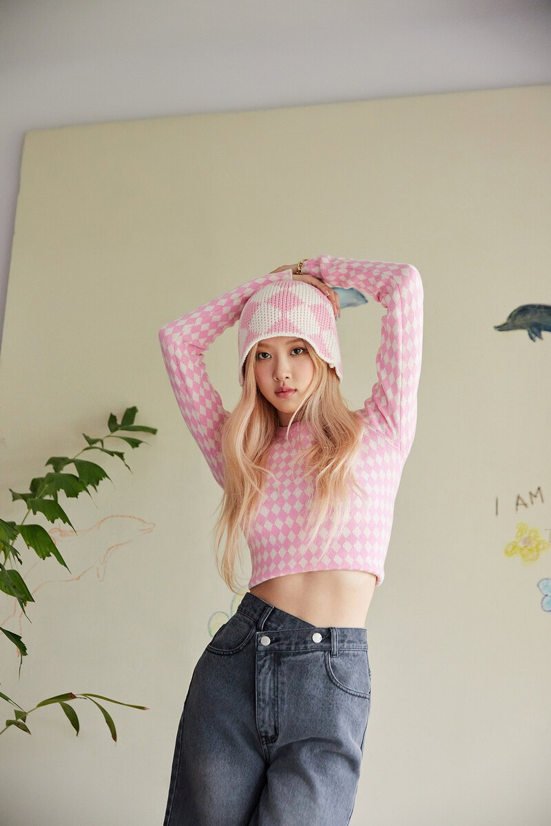 4 Cách phối áo len sành điệu như sao Hàn mùa đông - Ảnh 7.