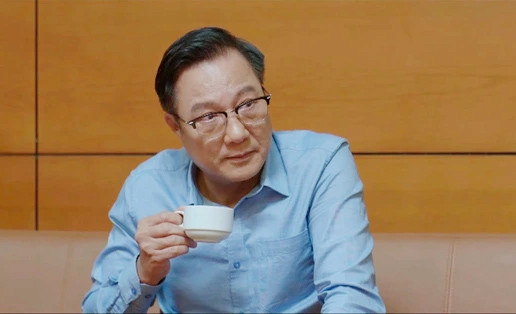 Hôn nhân viên mãn bên vợ kém tuổi của nam NSND đóng phim giờ vàng- Ảnh 3.