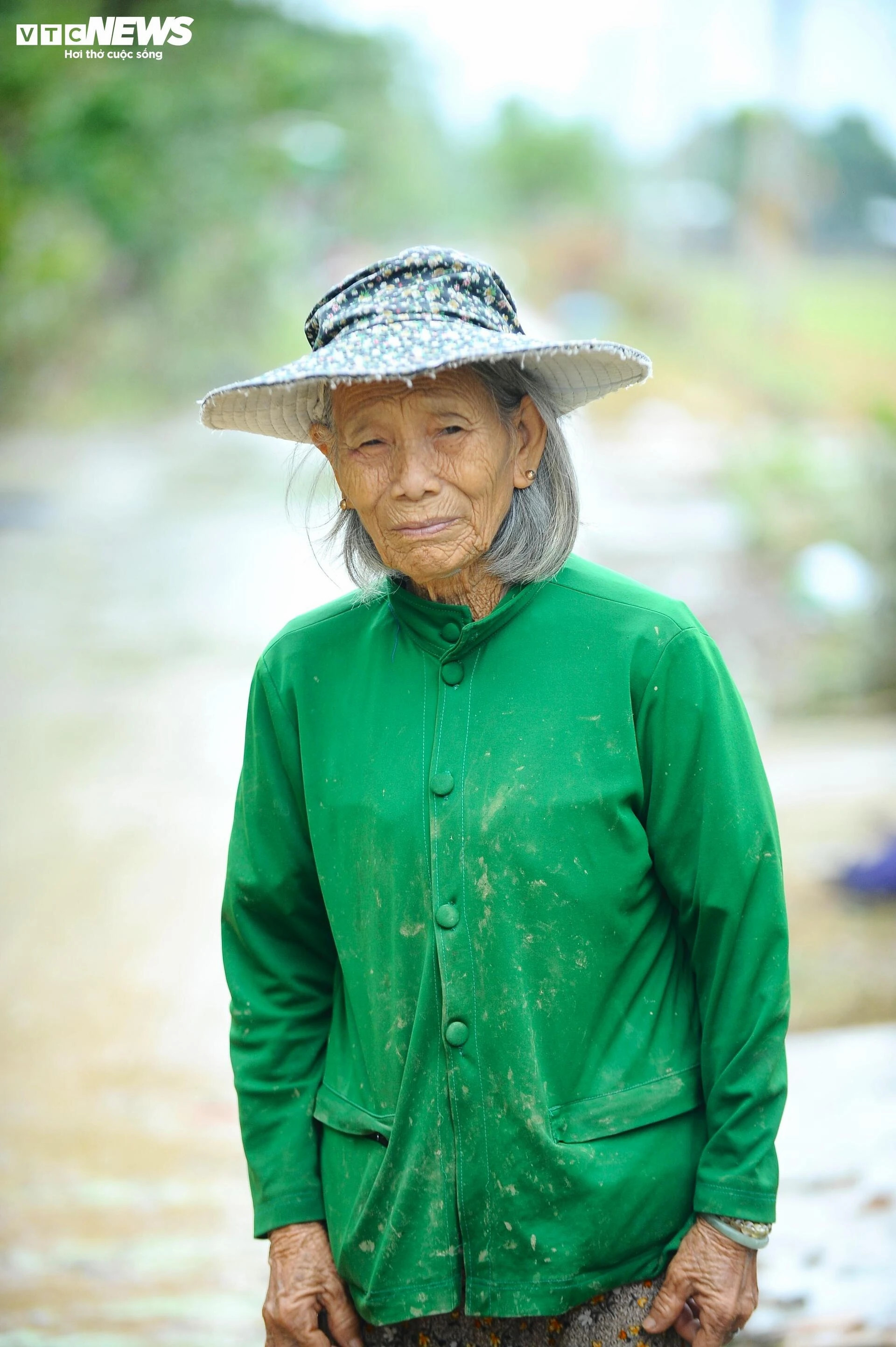 Những hình ảnh nhói lòng nơi rốn lũ Hòa Thịnh - 25