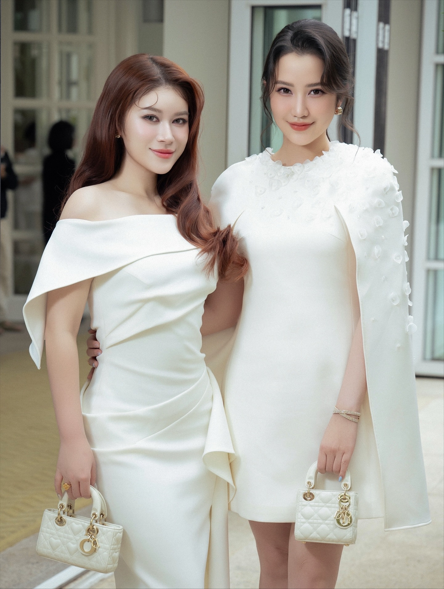 Nhan sắc gây sốt của bà xã Phan Thành