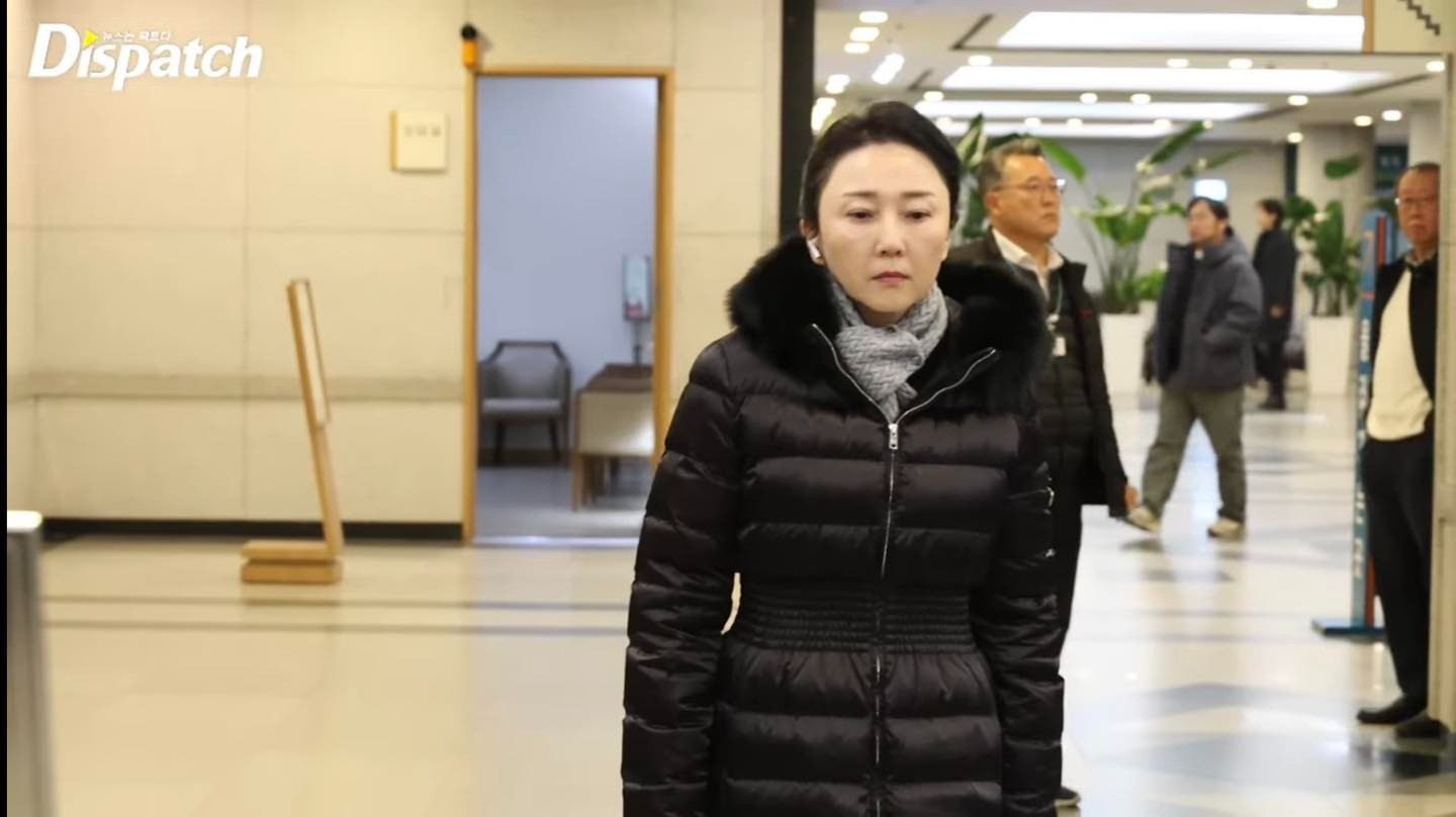 Dàn sao Hàn khóc nấc trong tang lễ tiễn biệt ông nội quốc dân Lee Soon Jae