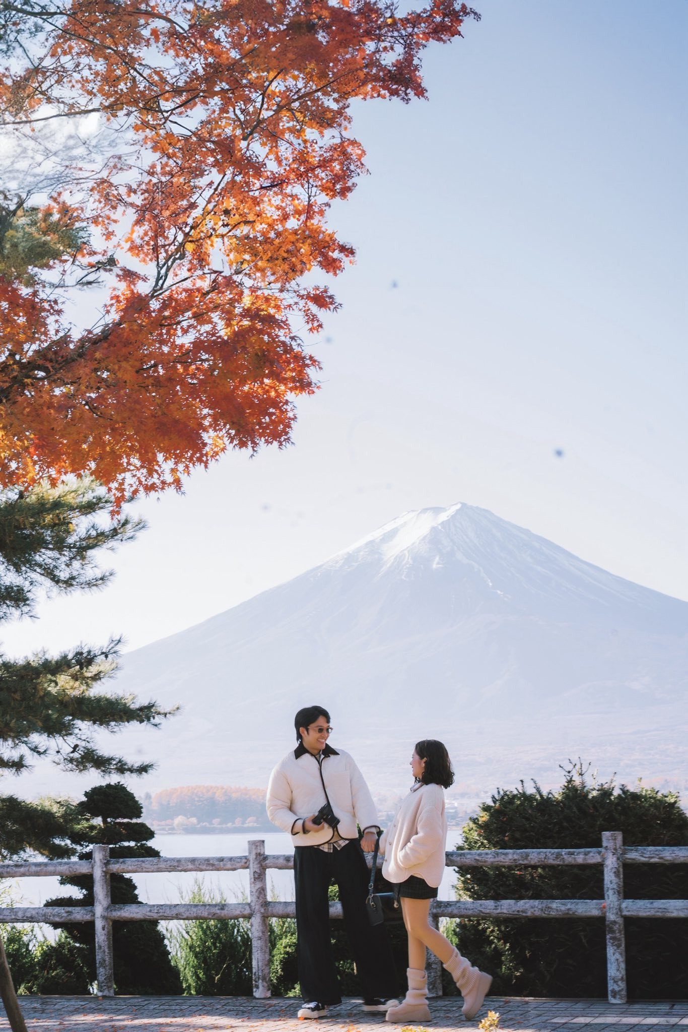 Đình Tú Ngọc Huyền hé lộ địa điểm trăng mật tung bộ ảnh đẹp như ngôn tình