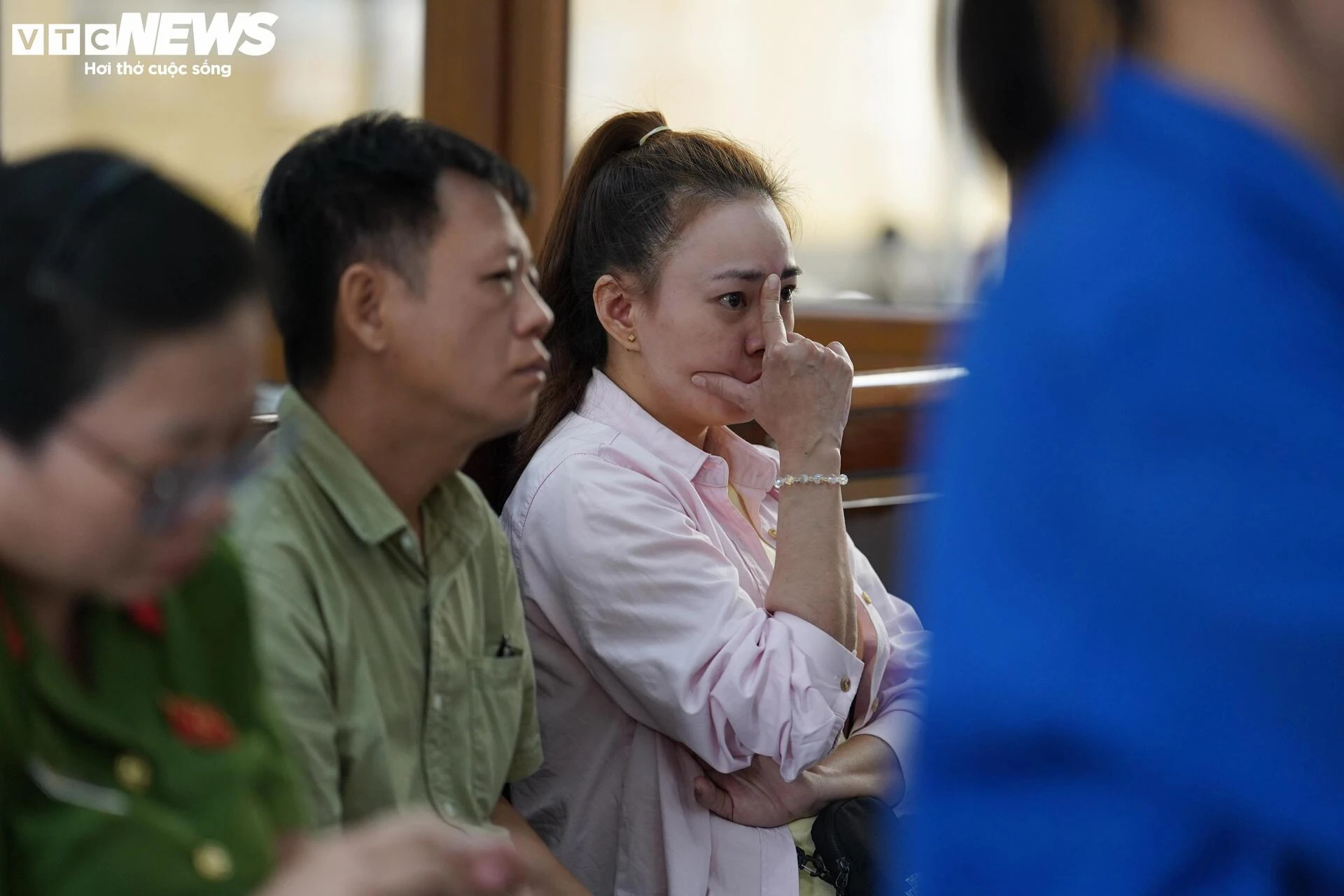 Kẻ đầu độc 4 người thân khóc xin 'được sống để sám hối' khi nghe tuyên tử hình - 3