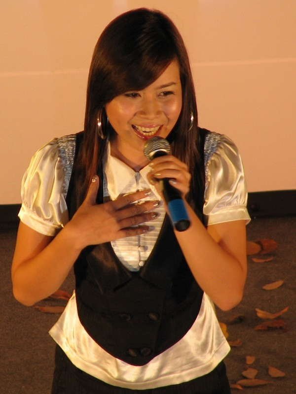 Lưu Hương Giang ngày càng xinh đẹp không nhận ra