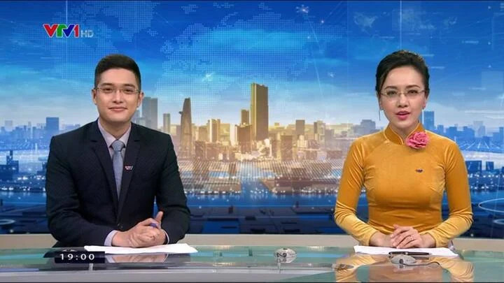 Nam BTV trẻ nhất dẫn chương trình Thời sự 19h của VTV là ai? - 4