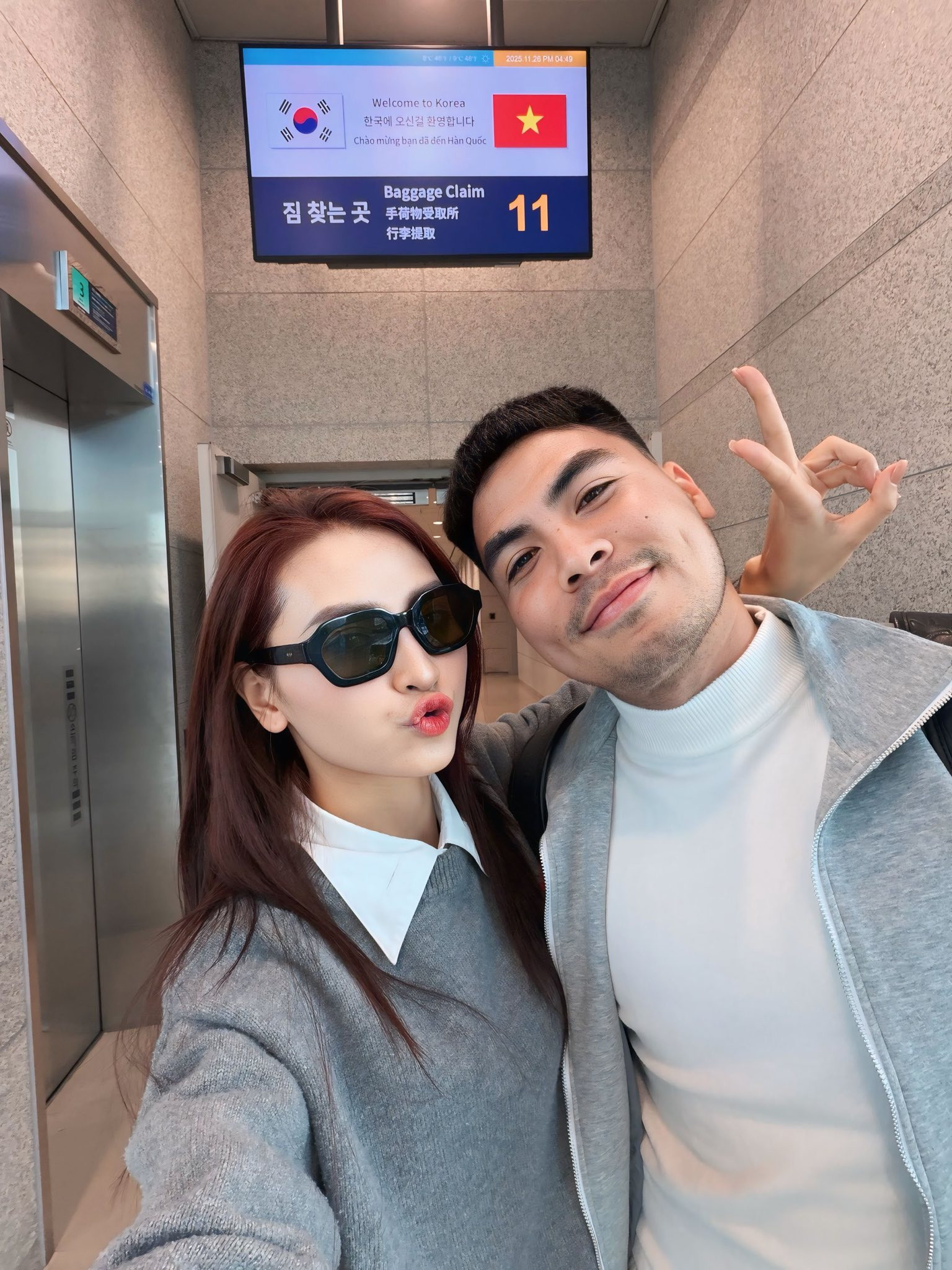 MC nổi tiếng VTV khoe được cầu hôn ở Hàn Quốc thân thế nhà trai gây bất ngờ