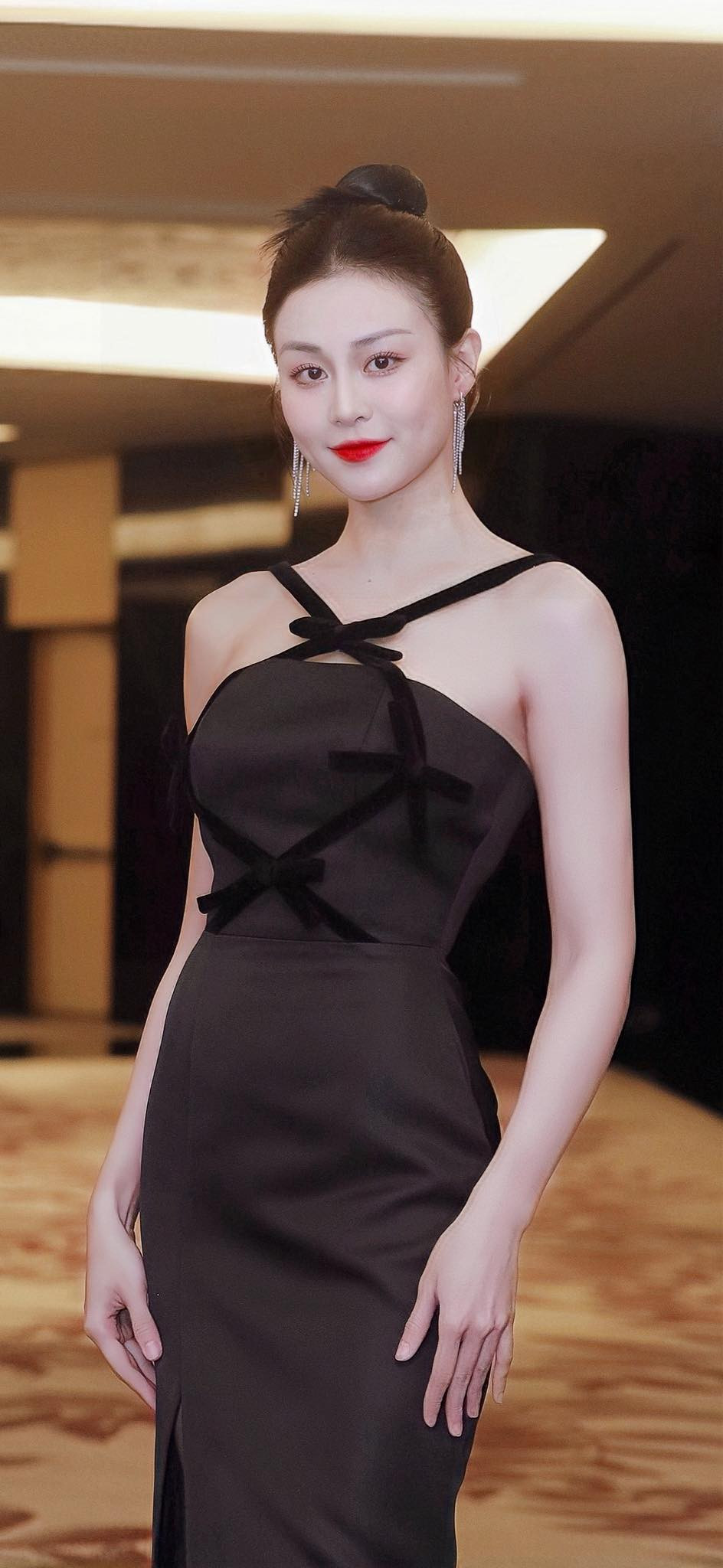 Sắc vóc Quỳnh Châu  - Ảnh 9.