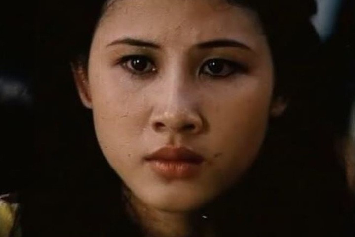 Nữ nghệ sĩ có đường tình duyên trắc trở.