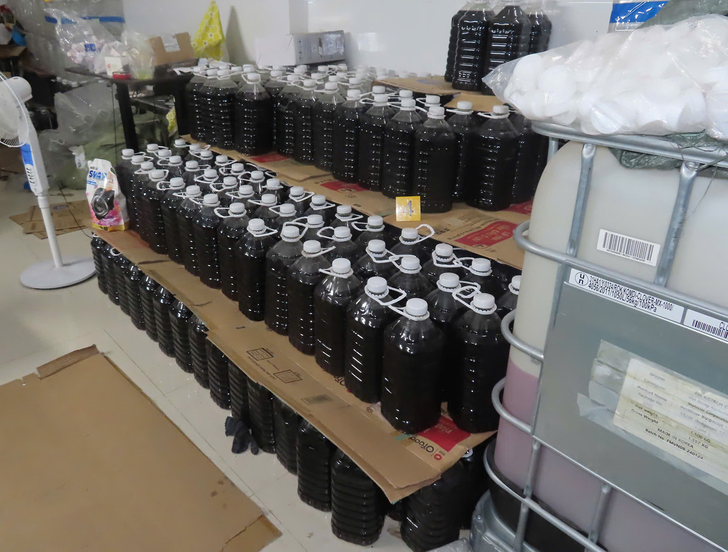 sản xuất nước mắm giả.jpg