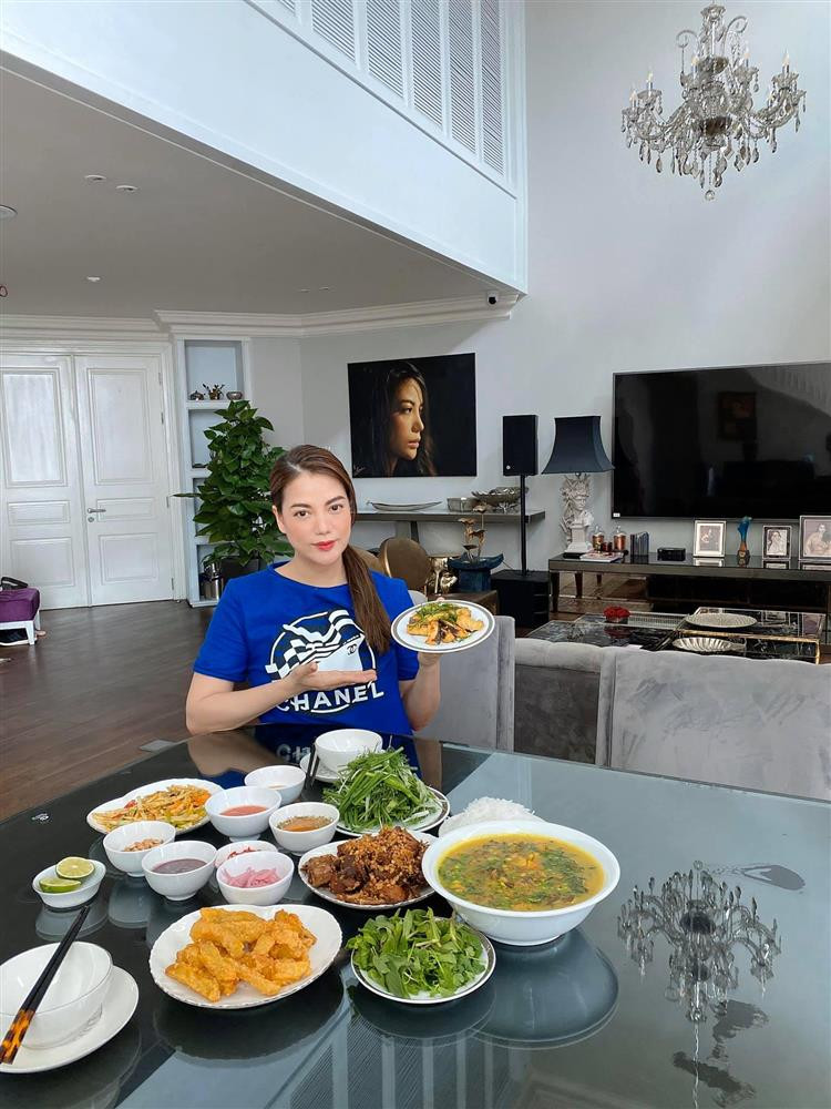 Khám phá tài sản khủng của Trương Ngọc Ánh qua hai căn nhà sang trọng - Ảnh 35.