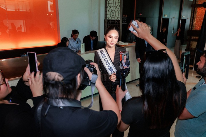 Miss Universe 2025 vướng loạt ồn ào chỉ sau vài ngày diễn ra - 4