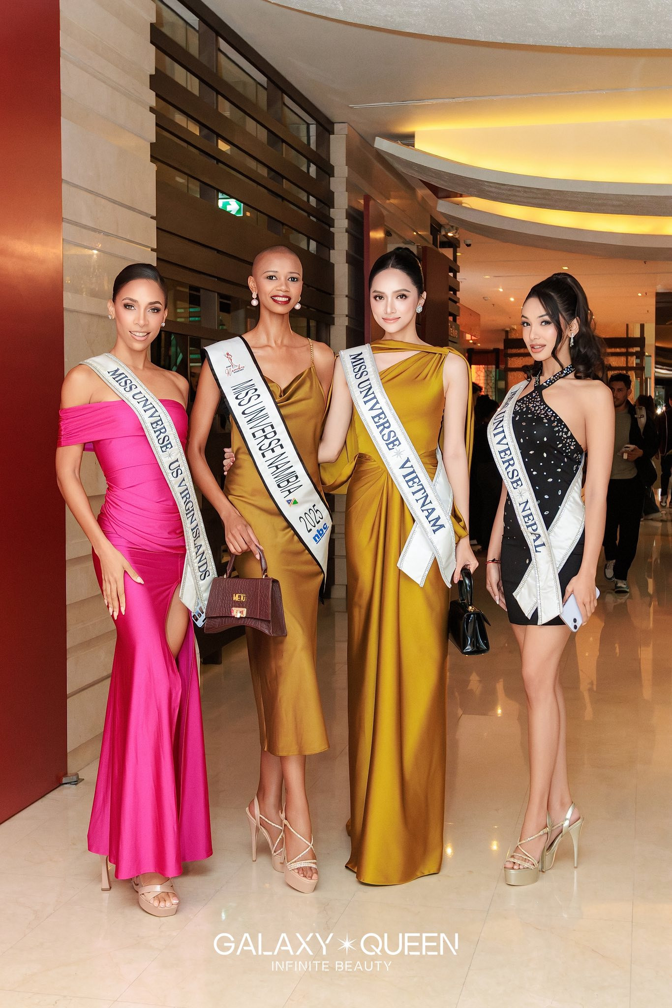 Gu thời trang ấn tượng của Hương Giang tại Miss Universe 2025 khiến fan trầm trồ - Ảnh 3.