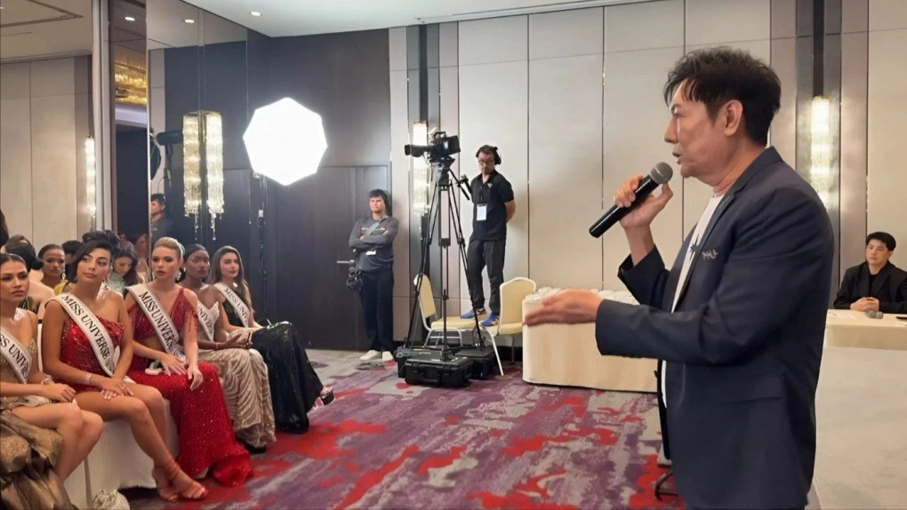 Miss Universe 01.jpg