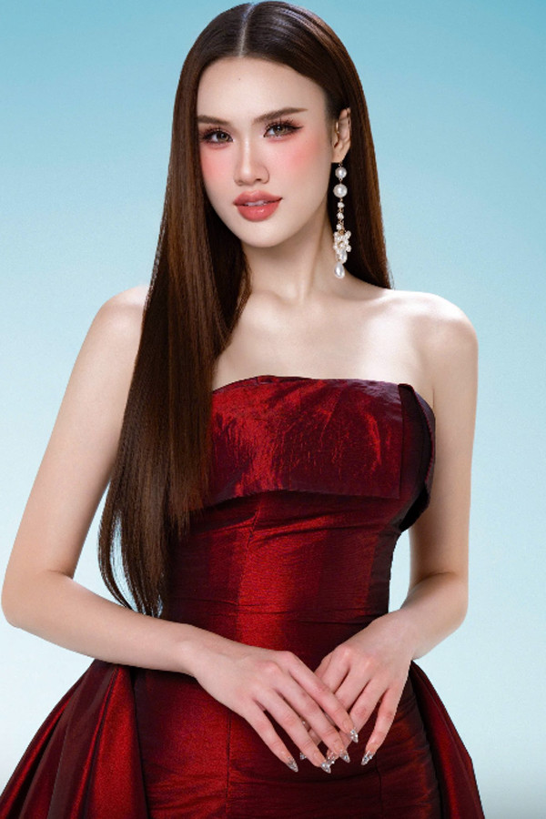 Á hậu Trịnh Mỹ Anh vừa giành ngôi vị cao ở Misslà - Ảnh 9.