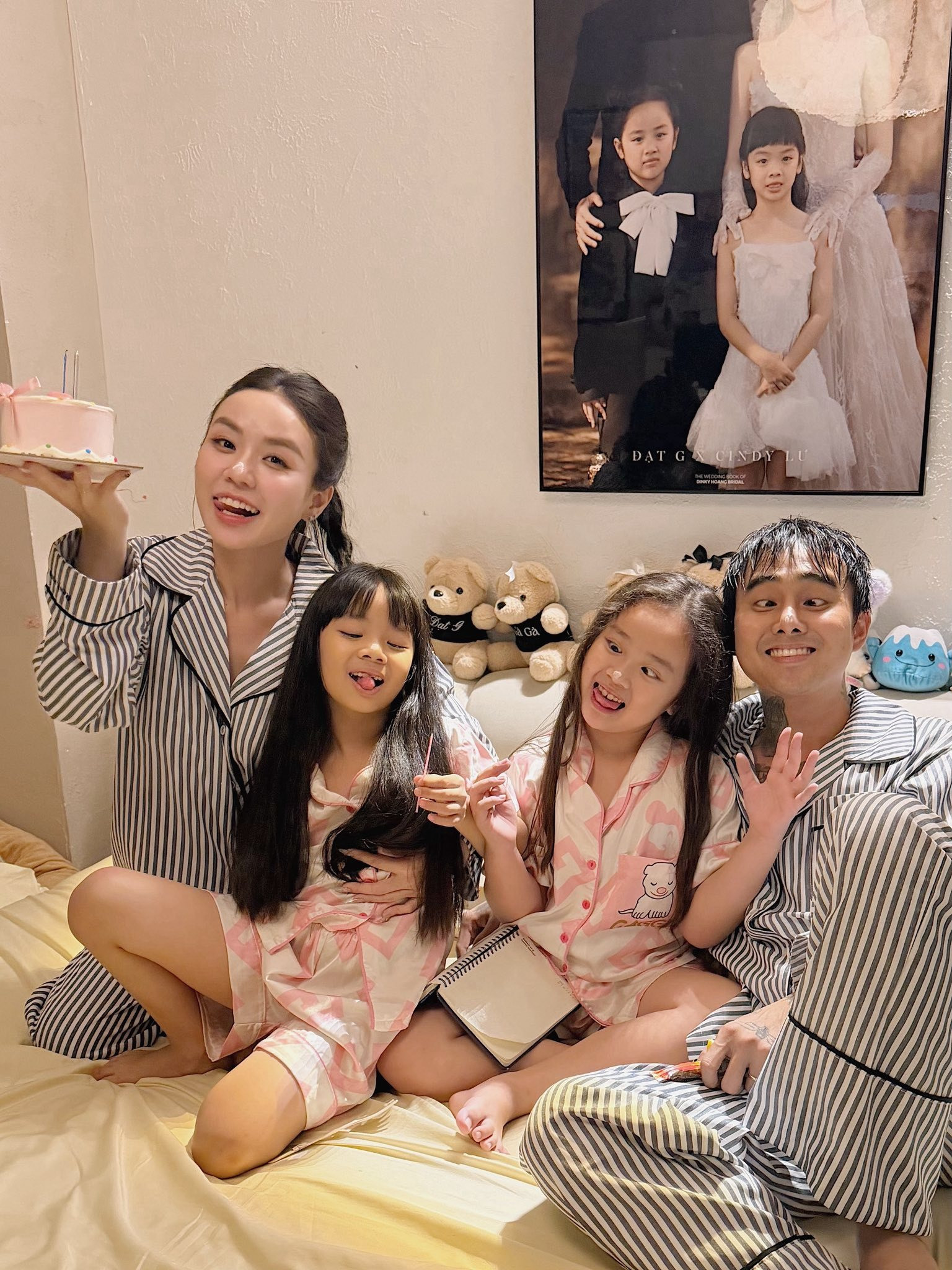 Đoạn video lộ rõ thái độ mẹ Đạt G với con dâu Cindy Lư