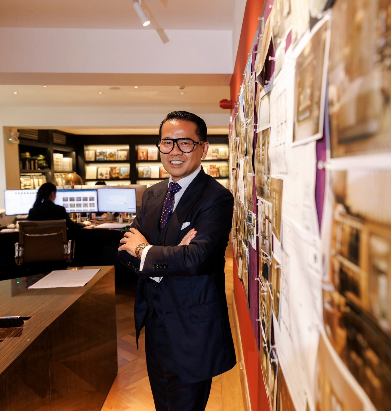 Động thái gay gắt của NTK Thái Công khi bị săm soi đời tư đến mức khóa Facebook bình luận