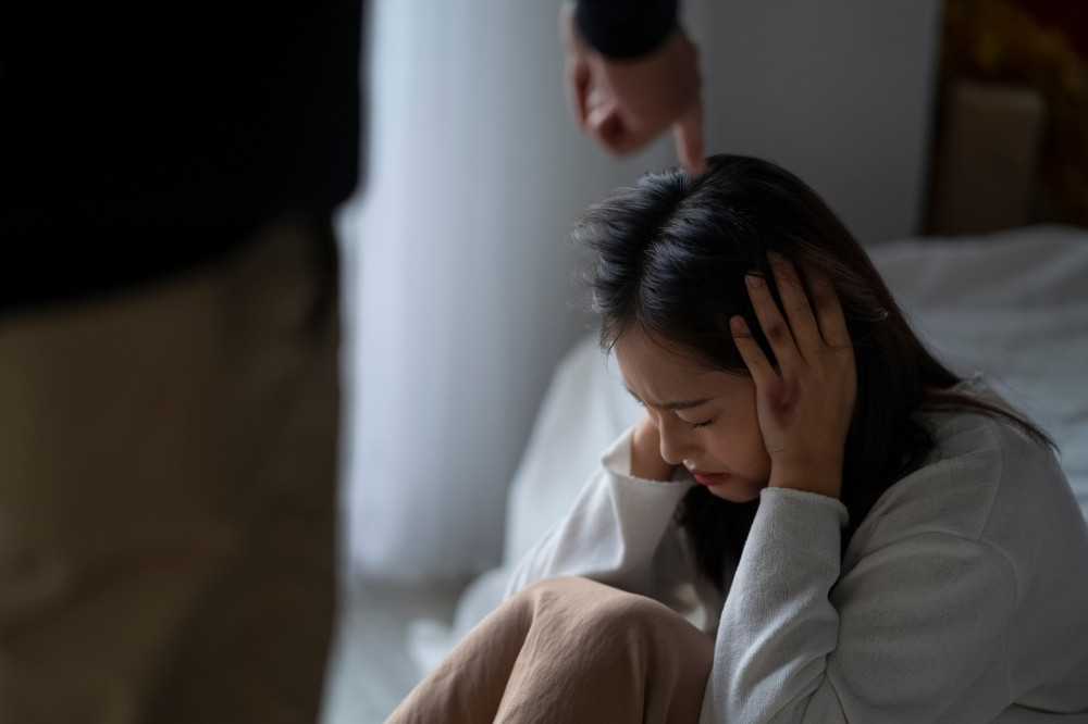 Vợ sốt 38 độ và lời nói cay nghiệt của chồng: Tôi muốn ly hôn - Ảnh 2.