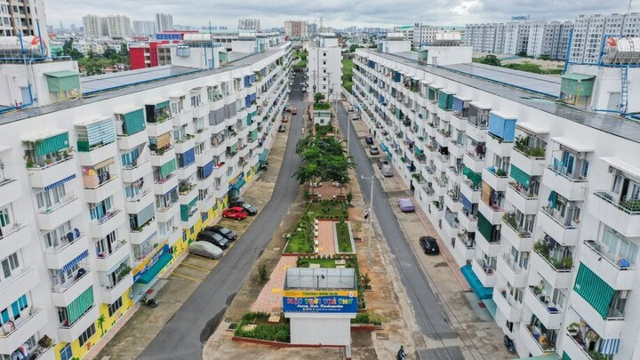 Cần nâng mức phạt, thậm chí thu hồi căn hộ bán lại trái quy định.