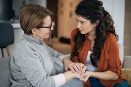 62 tuổi tôi phải đối mặt điều không ngờ Con gái duy nhất xin chia tài sản để mua nhà cho chồng