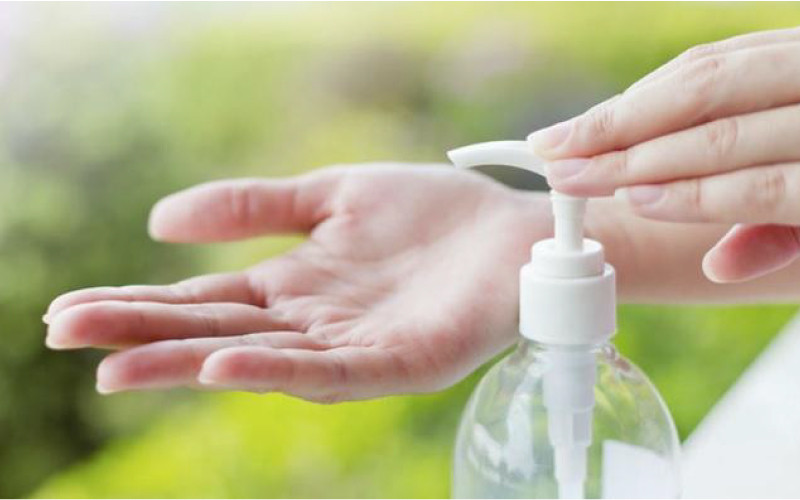 Cách dưỡng da tay mùa đông không bị bong tróc - Ảnh 2.