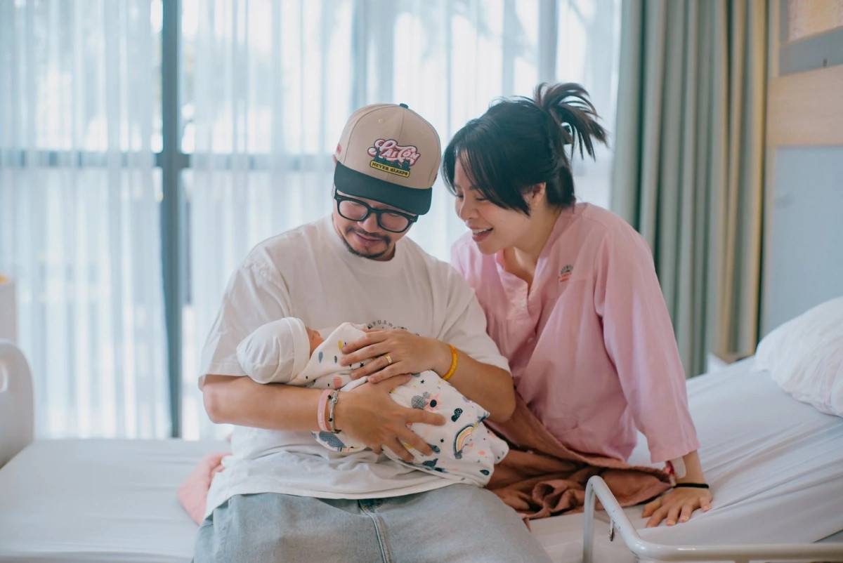 h hen nie, ngoc han, ngo thanh van va nhung sao viet lam me trong nam 2025 hinh anh 2