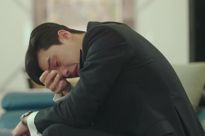 Cho chú vay 200 triệu nhưng chú nói sẽ không trả nhìn thấy tờ giấy trên bàn chồng tôi chuyển thêm 100 triệu