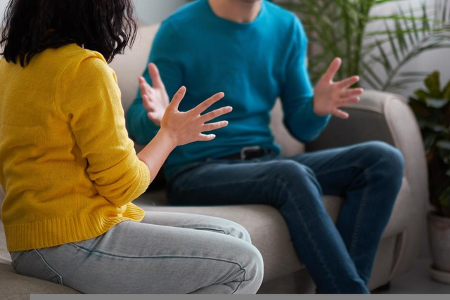 Mẹ gọi tôi là 'của nợ', lớn lên tôi đưa bố thoát khỏi người vợ cay nghiệt này - Ảnh 2.