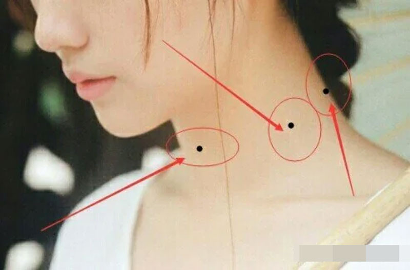 Nếu trên cơ thể có 8 nốt ruồi vất vả này Cả đời lao đao khó an yên