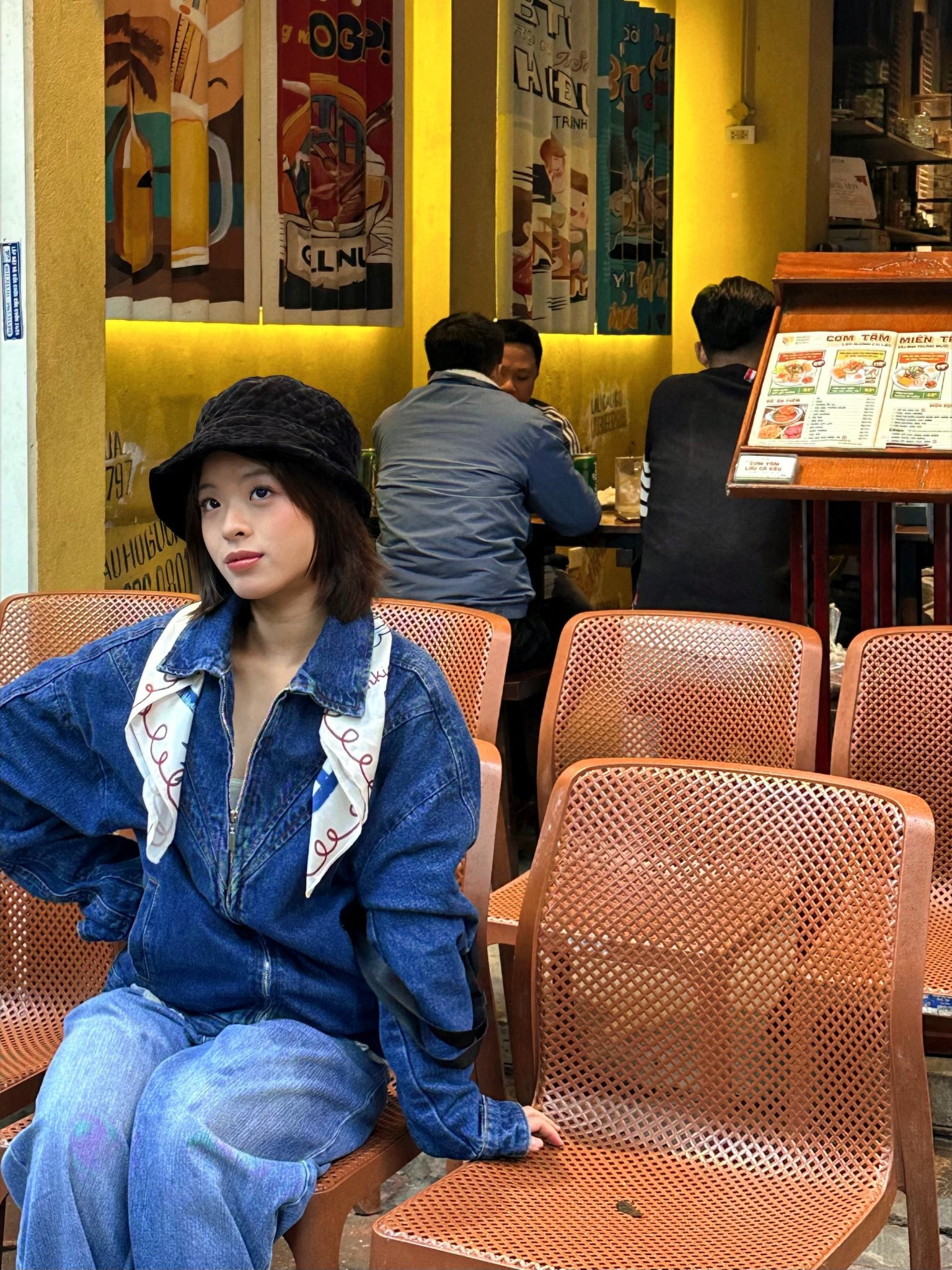 Nhan sắc con gái út NSƯT Chiều Xuân và những điều thú vị về vẻ đẹp của cô - Ảnh 10.