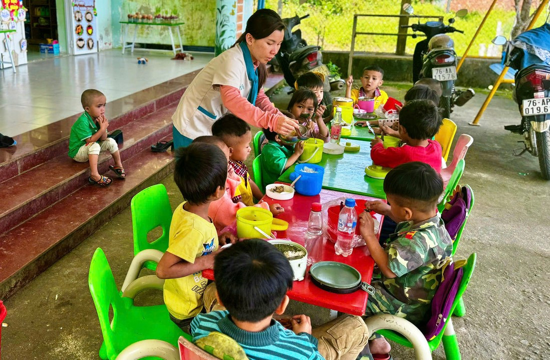 Công an Quảng Ngãi rà soát dự án Nuôi Em - Ảnh 1.