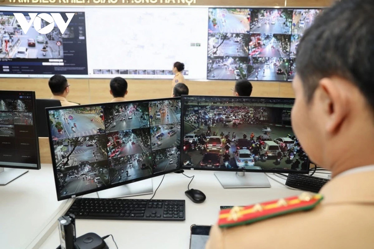 camera ai co phat nguoi nguoi vi pham khi di bao an mung u22 viet nam vo dich hinh anh 4