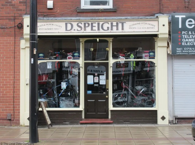 Khi nhiều người chán việc, cụ ông 75 tuổi vẫn bám trụ một công việc suốt 60 năm và cái kết - Ảnh 2.