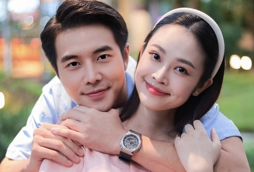 'MC có nụ cười đẹp nhất VTV' ghen khi chồng đóng cảnh hôn với bạn diễn nữ插图1 'MC có nụ cười đẹp nhất VTV' ghen khi chồng đóng cảnh hôn với bạn diễn nữ插图1