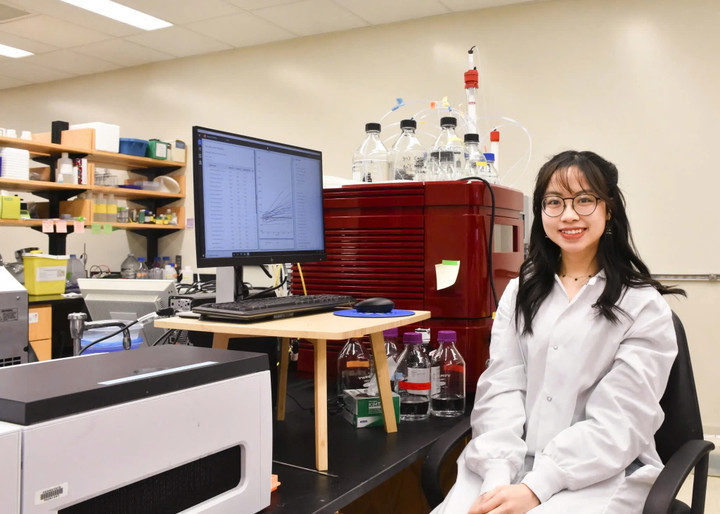 Thuỳ Trang làm việc tại phòng nghiên cứu của Đại học Upenn, tháng 2/2025.