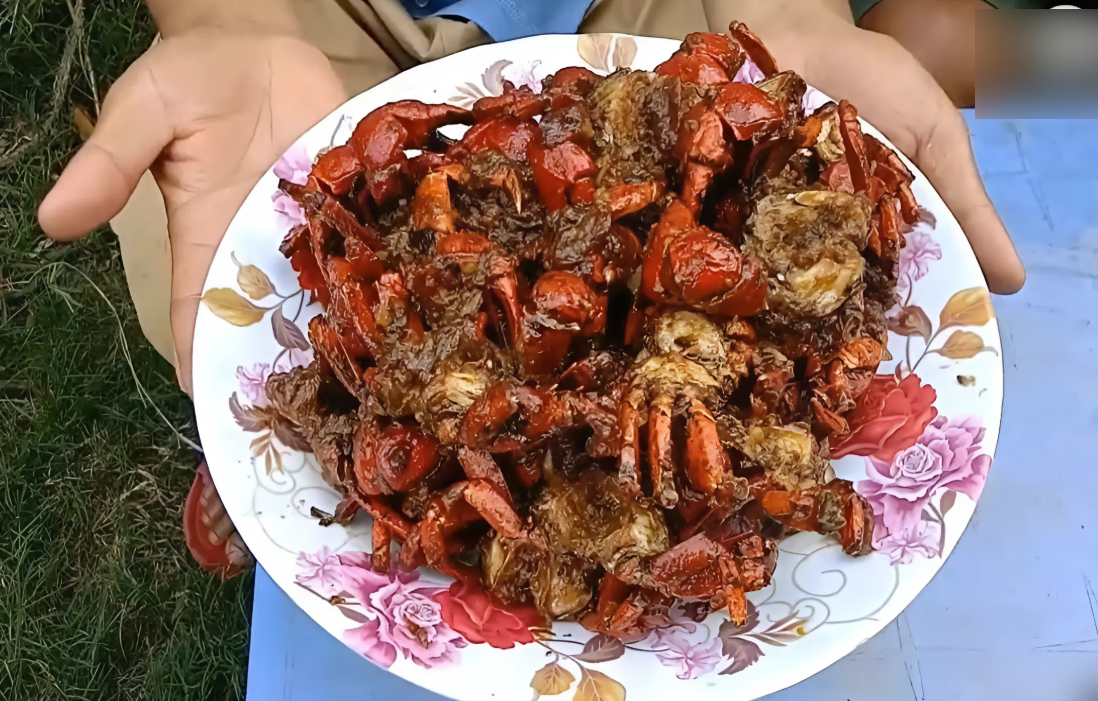 chù ụ rang me   tâm võ vlog.png