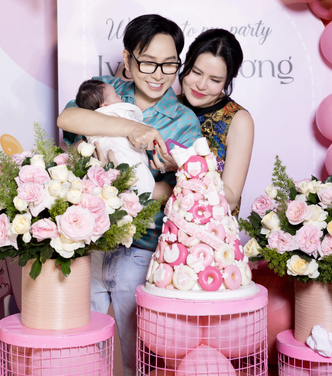 Hé lộ tên con gái mới sinh của nam NSƯT cải lương và vợ hoa hậu quý bà nổi tiếng - Ảnh 2.