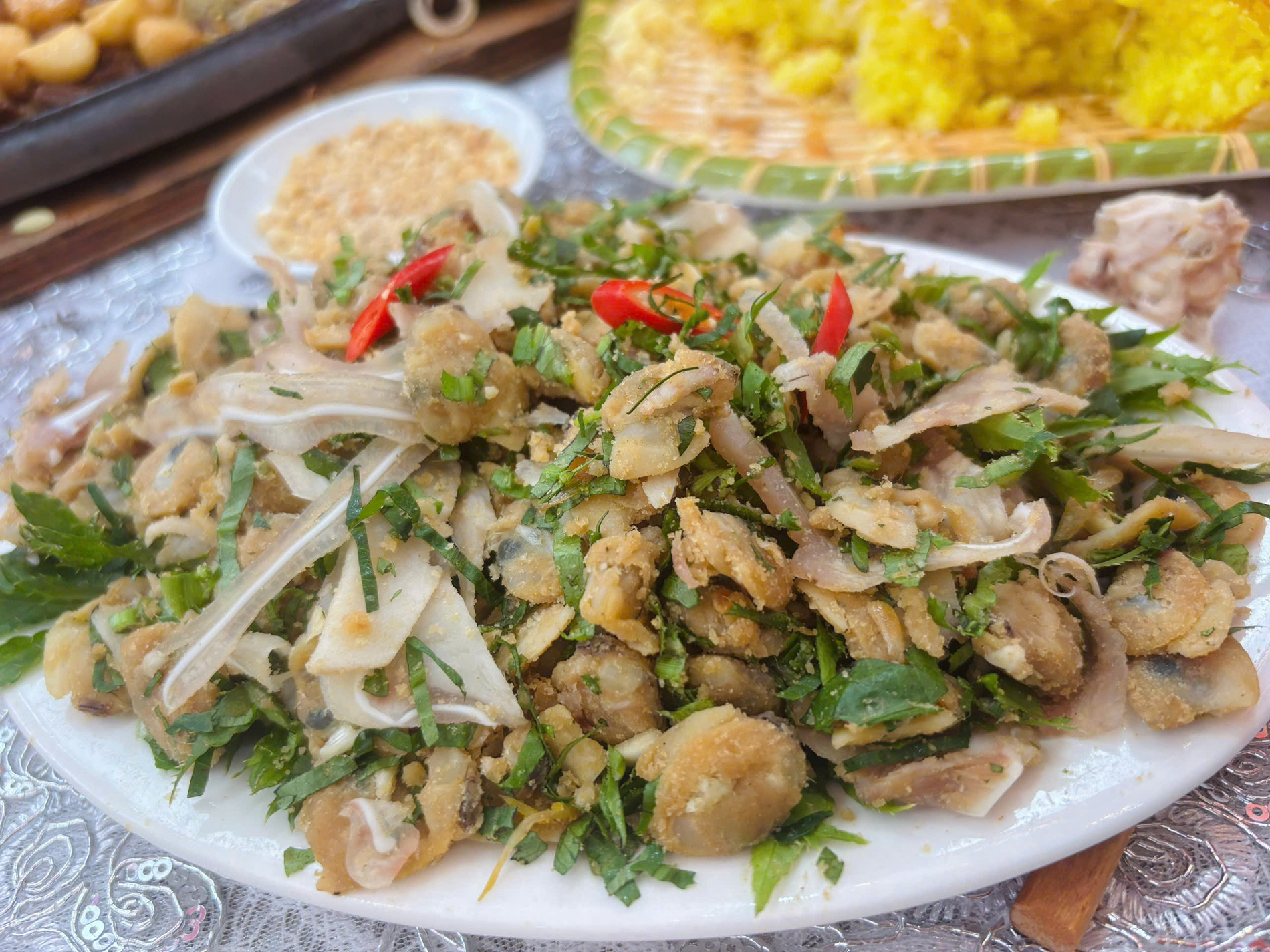 nem ngao nhật hà.jpg