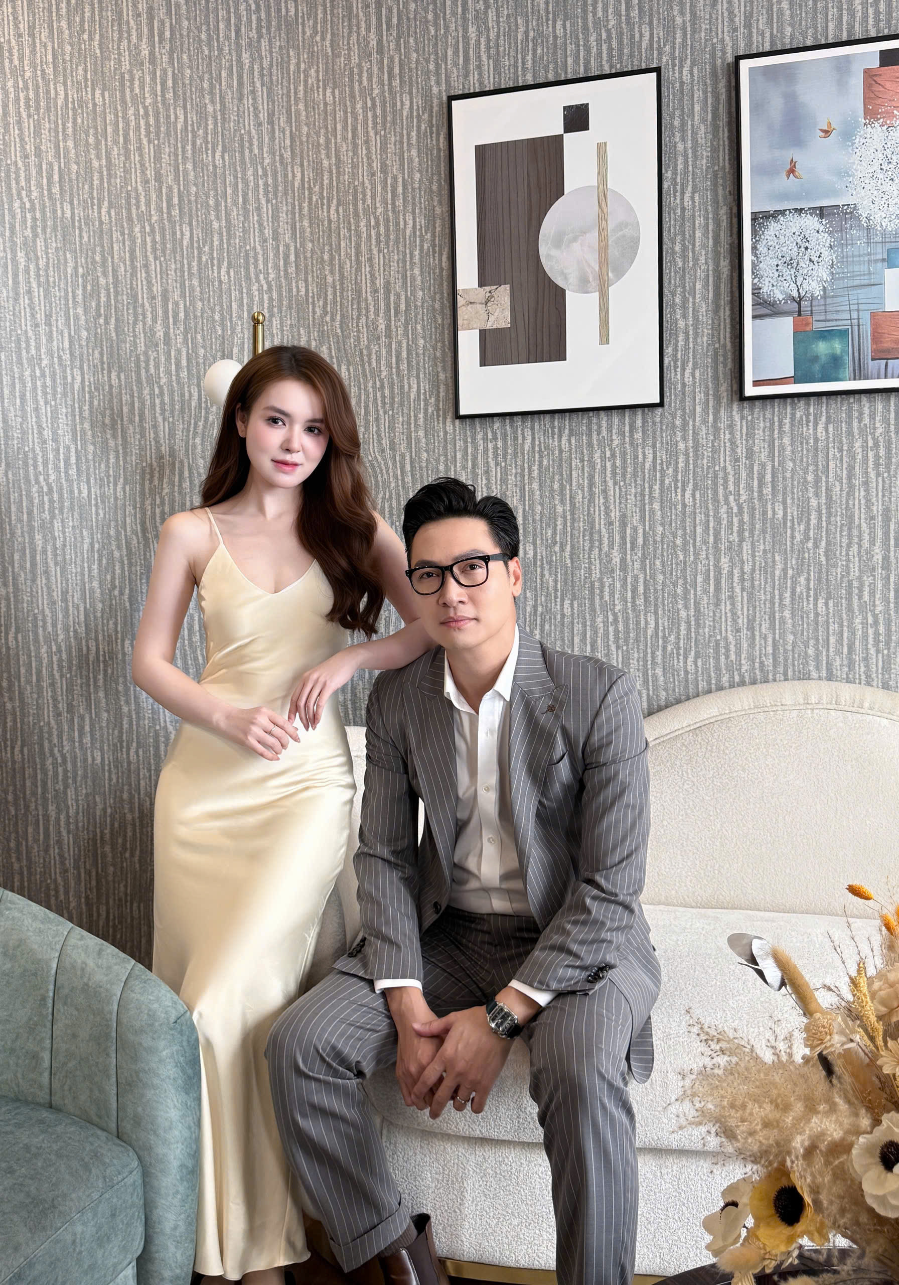 Chân dung nữ diễn viên Hà Bích Ngọc kém Mạnh Trường 16 tuổi đang gây sốt - Ảnh 2.