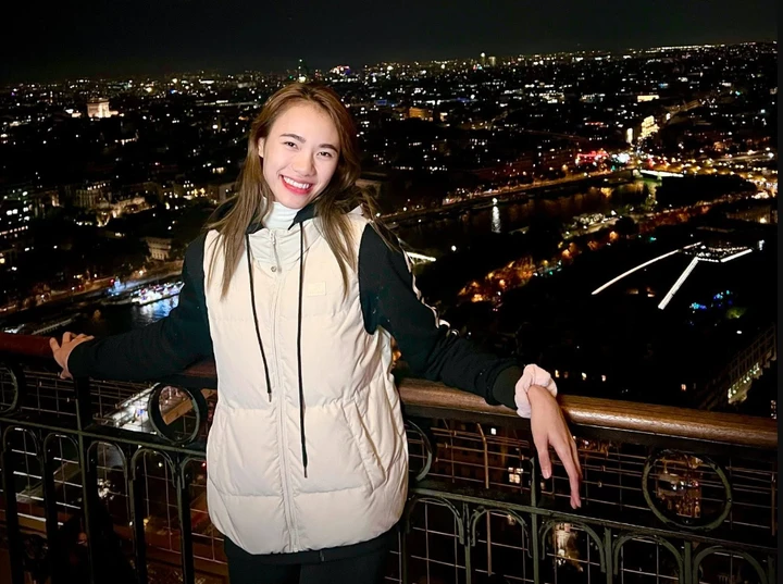 Tại SEA Games 33, việc góp mặt trong đội hình giành HCV đồng đội nữ được xem là cột mốc quan trọng, đánh dấu bước trưởng thành của nữ võ sĩ trẻ trên đấu trường khu vực.