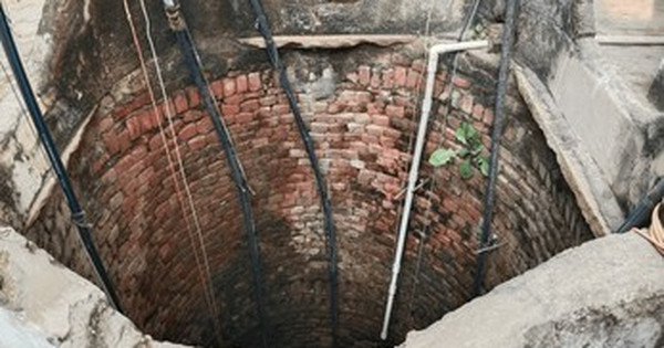 Cãi nhau với người đàn ông, cô gái nhảy khỏi tầng 4 khách sạn插图1 Cãi nhau với người đàn ông, cô gái nhảy khỏi tầng 4 khách sạn插图1