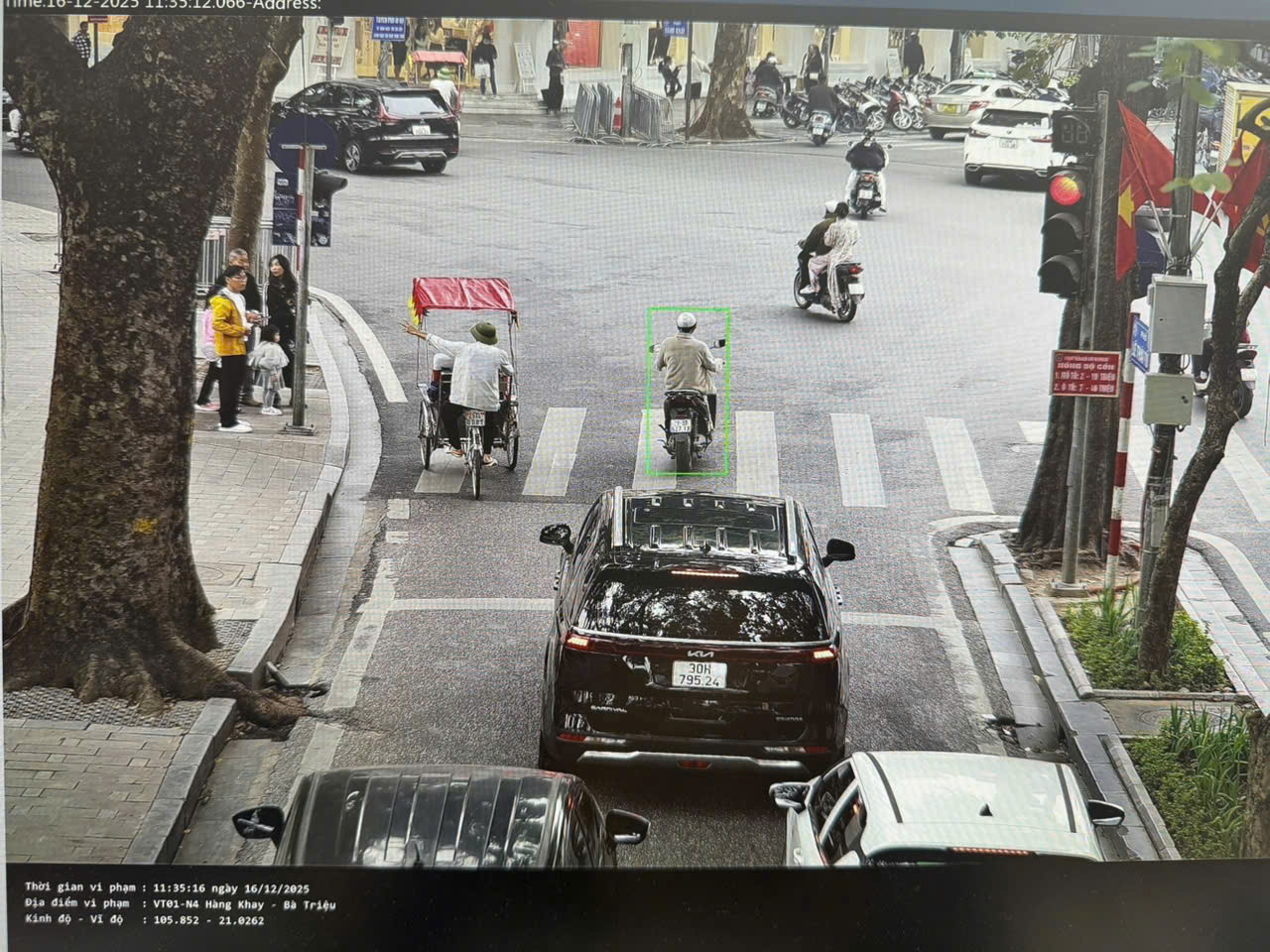 Ra đường không nắm rõ quy định này nhiều tài xế 'ăn' phạt nguội liên tiếp mà không biết - Ảnh 2.