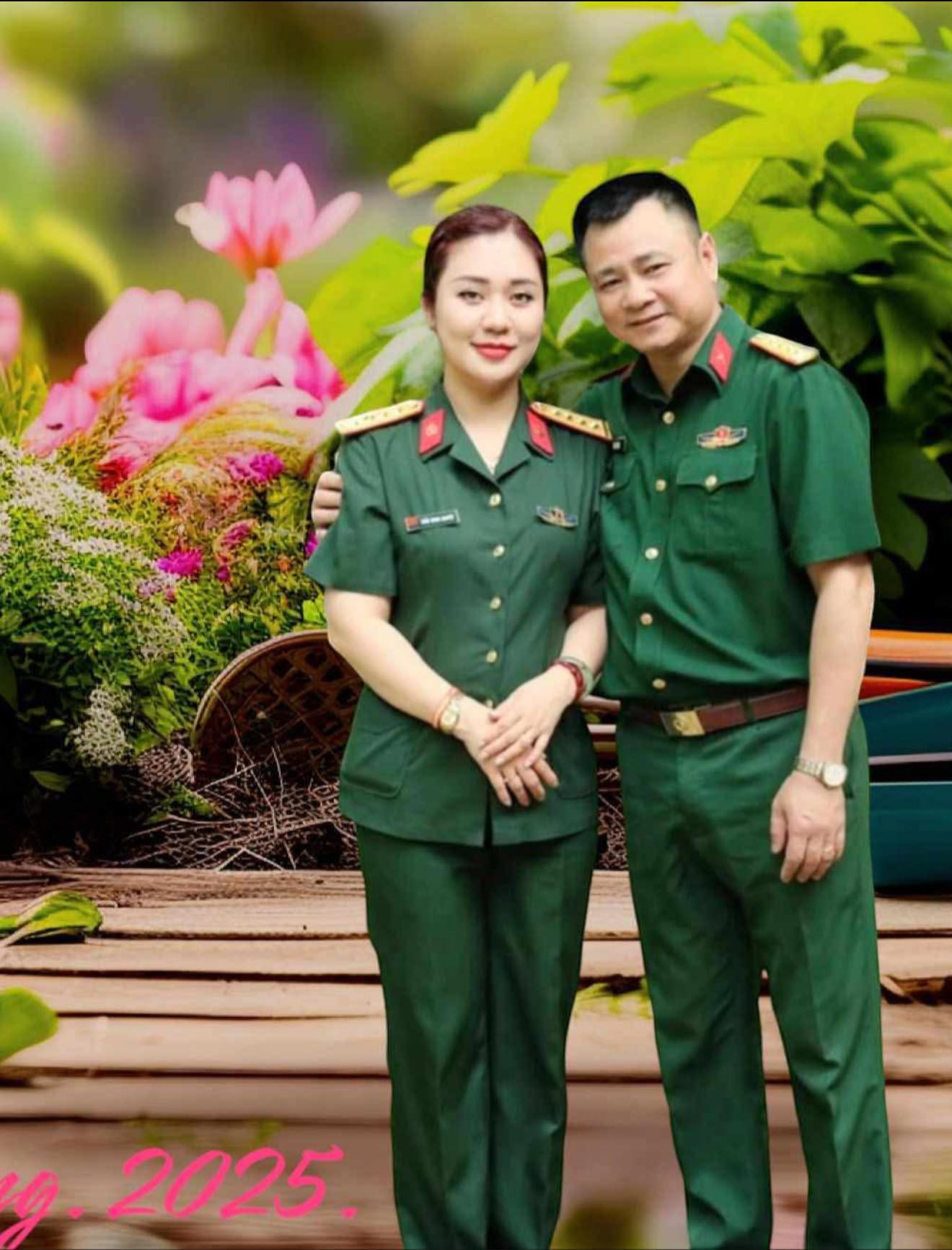Gia đình NSND nổi tiếng cả vợ lẫn chồng đều tự hào được khoác màu áo lính - Ảnh 3.