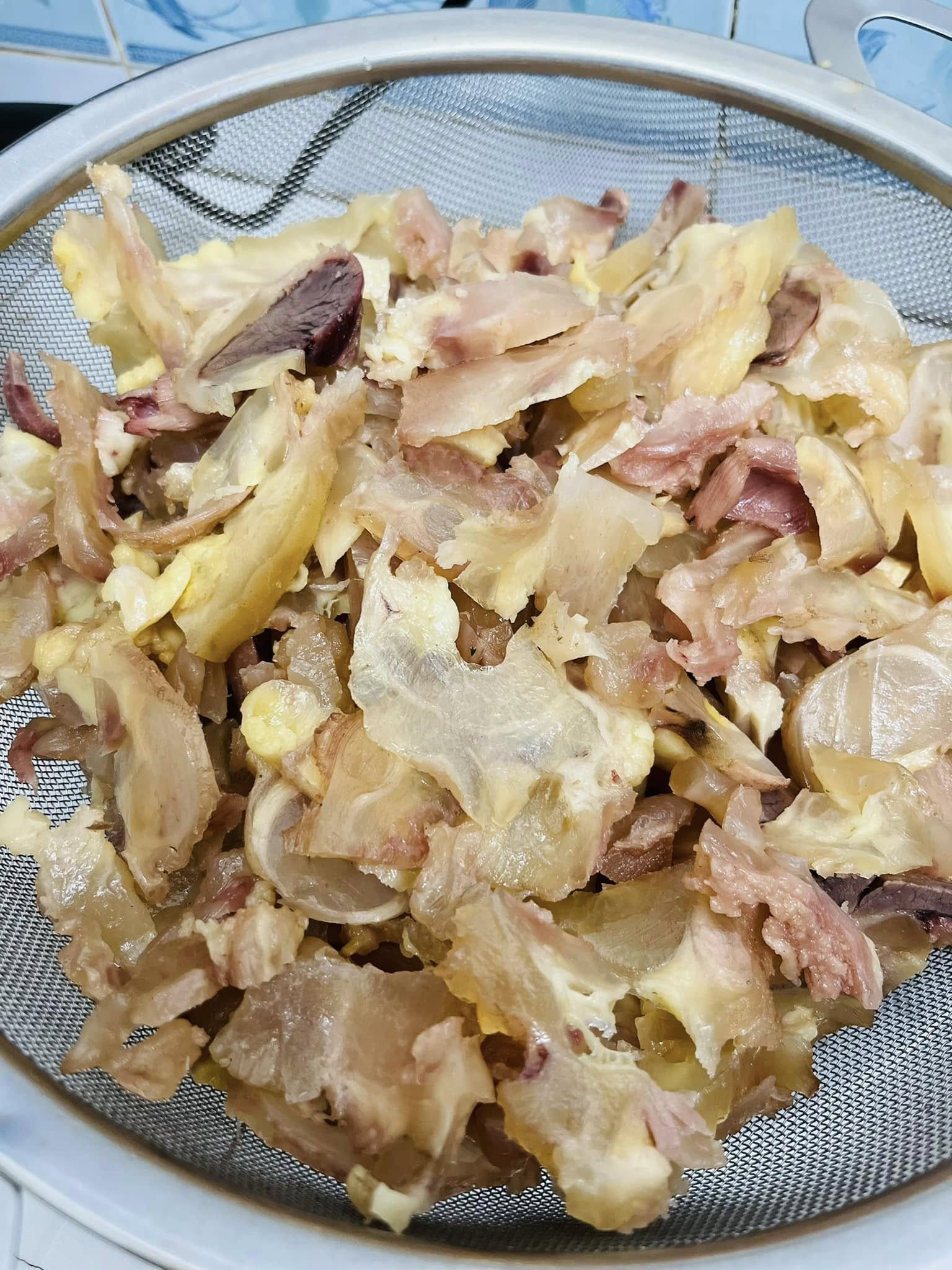 Ít ai ngờ phần bò này càng nấu càng ngon, ăn đúng cách thành món “đại bổ” cho xương khớp - Ảnh 3.