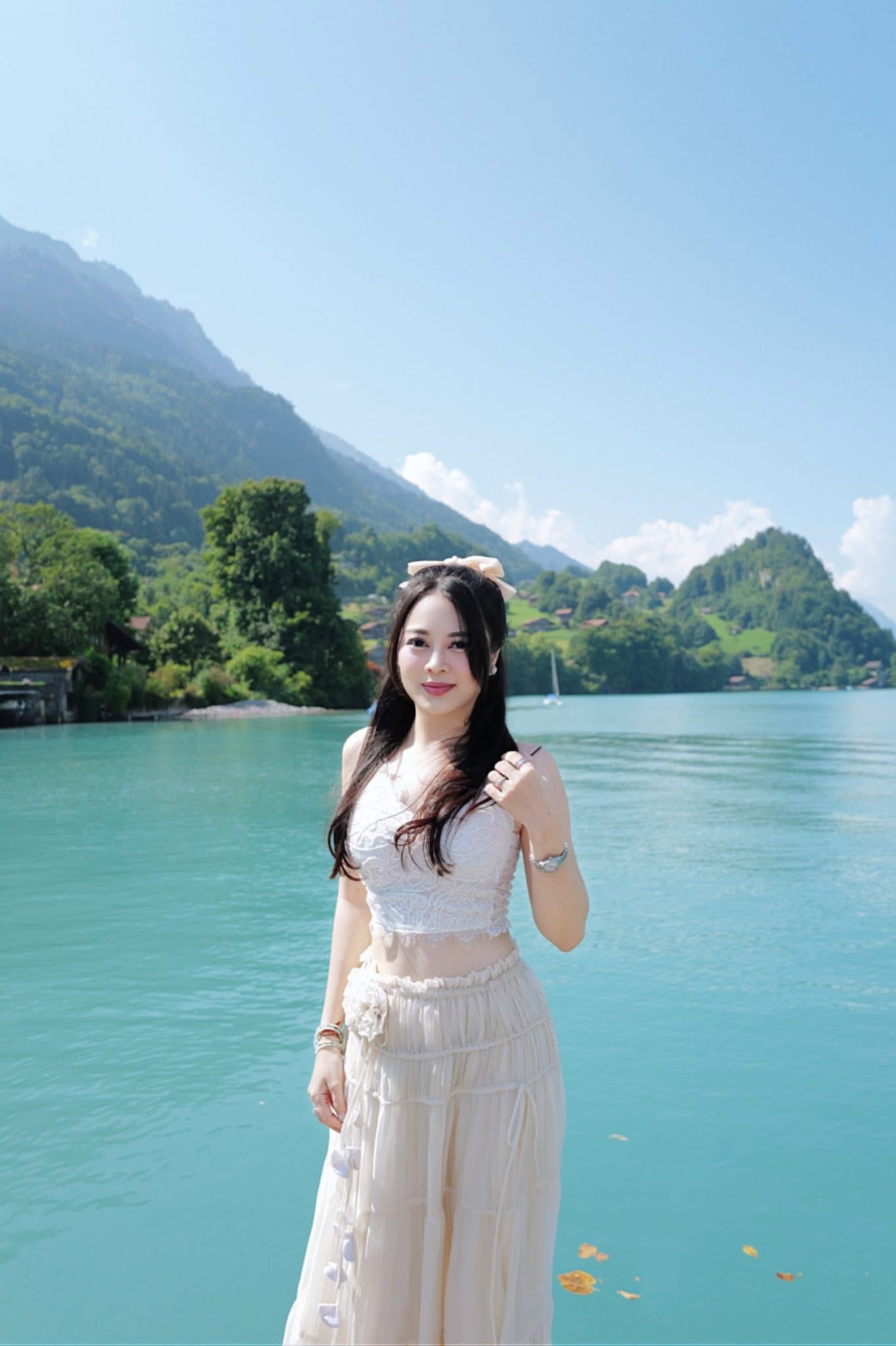 lo loat anh qua khu cua hang tui giat minh nhan chang ra phu ba 8x 18747158a0b94f668b783a75186d941c 1397.jpg