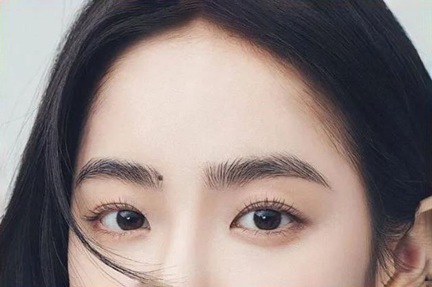 Nhân tướng học chỉ ra: Phụ nữ sở hữu nốt ruồi ở 3 vị trí này thường có số sướng - Ảnh 2.