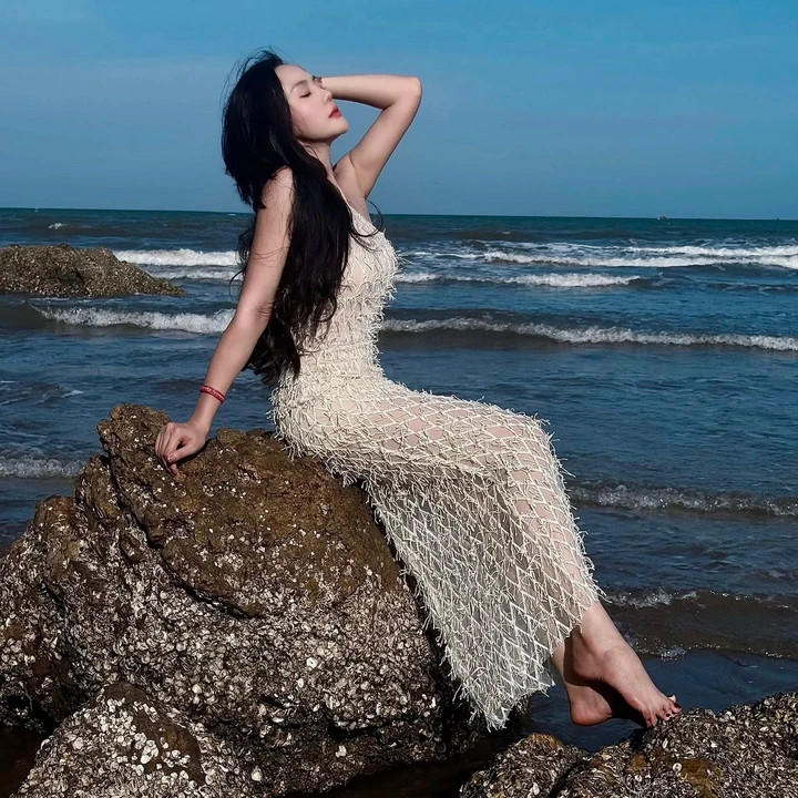 Người đẹp từng trải qua nhiều biến cố trong đời sống.