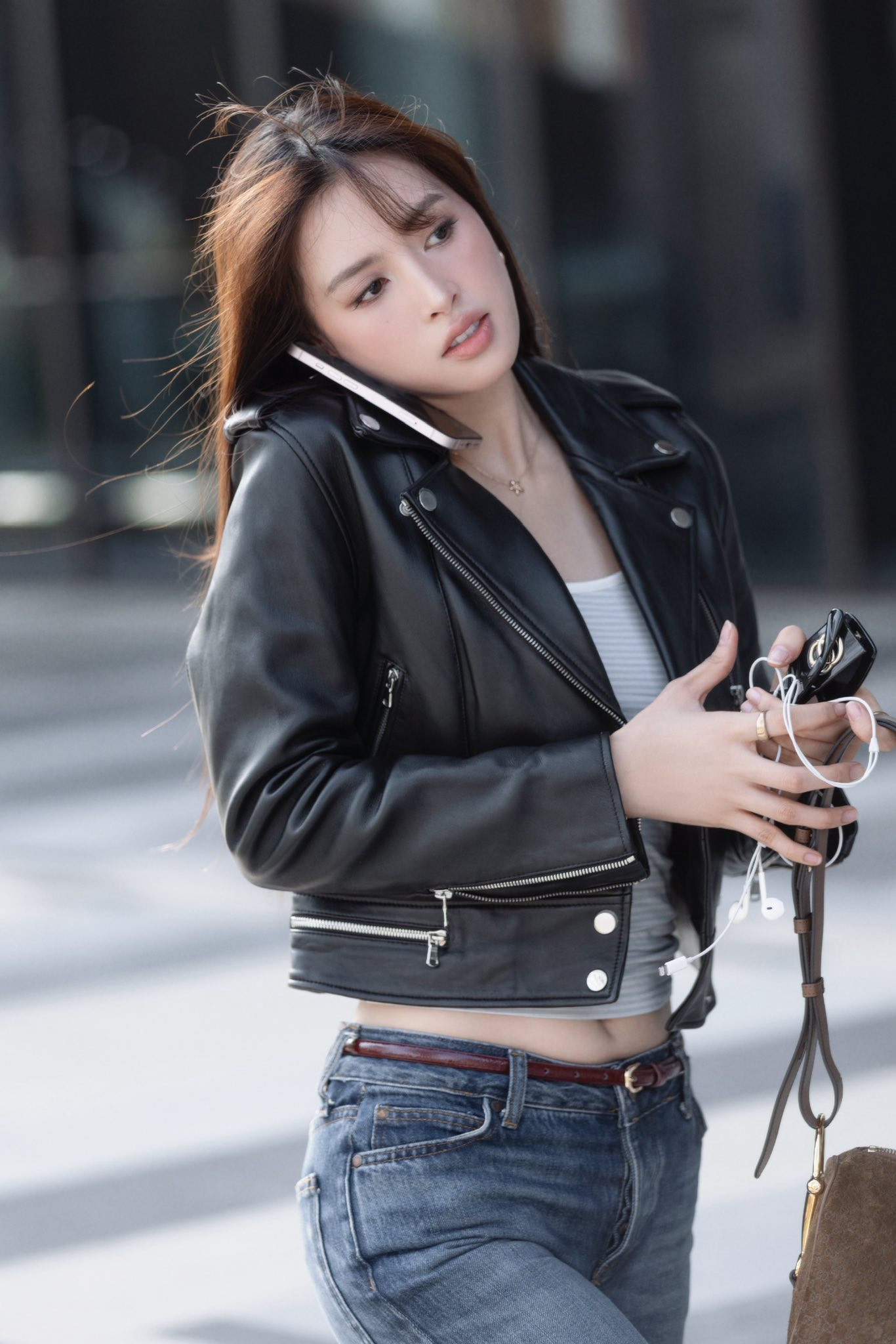 Hoa hậu Trần Tiểu Vy được khen đẹp nhất trend 'trạm tỷ' nhưng lại mắc lỗi ở một chi tiết  - Ảnh 7.