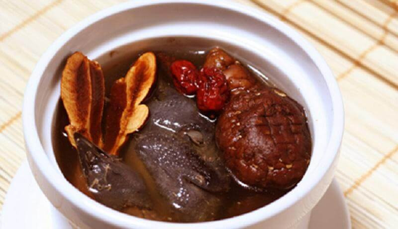 Nấm linh chi có thực sự là “thần dược”? Những tác dụng và cảnh báo cần biết - Ảnh 2.