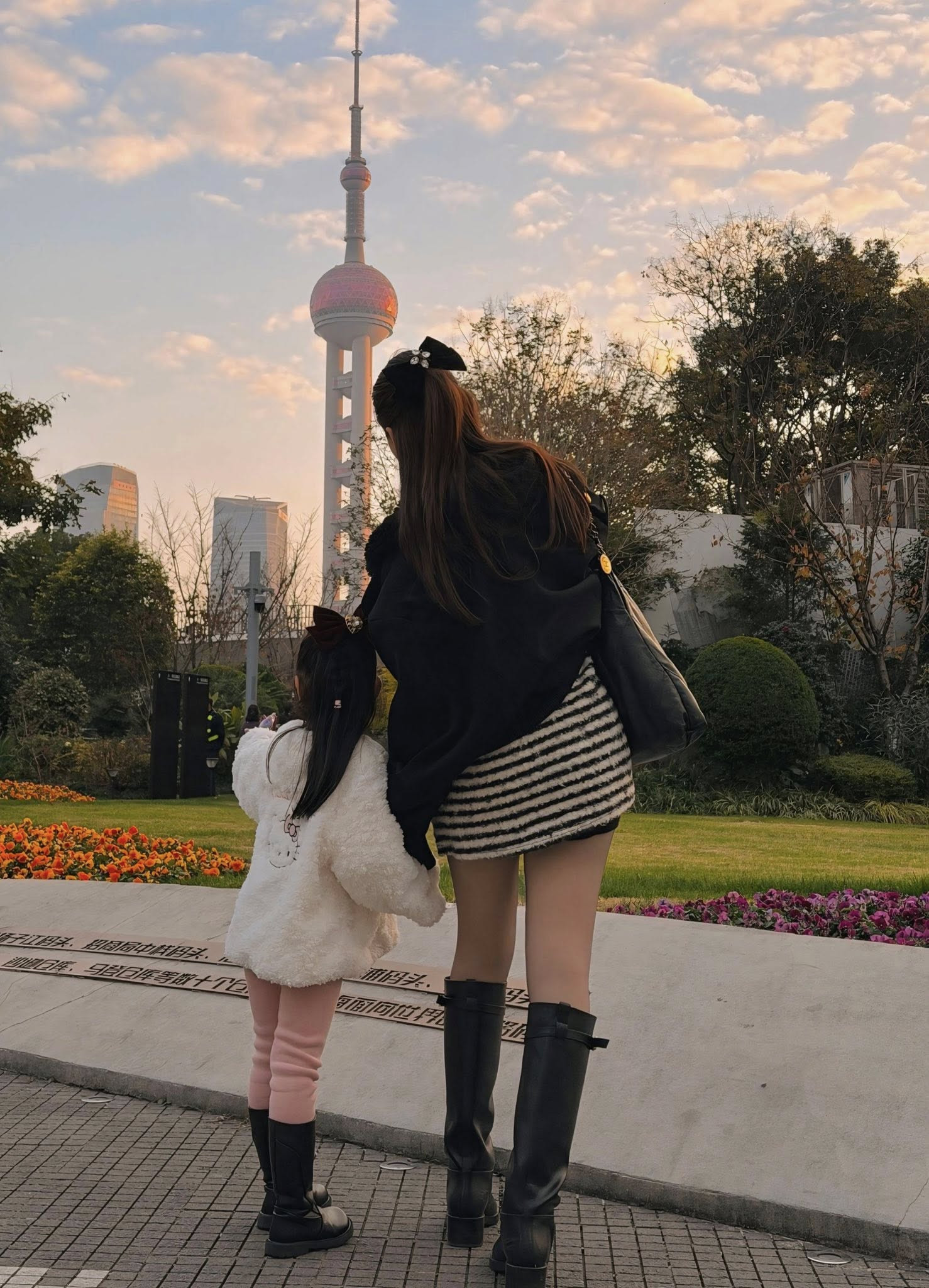 Phanh Lee và bộ ảnh Giáng sinh cùng hai con gây sốt trên mạng xã hội - Ảnh 10.